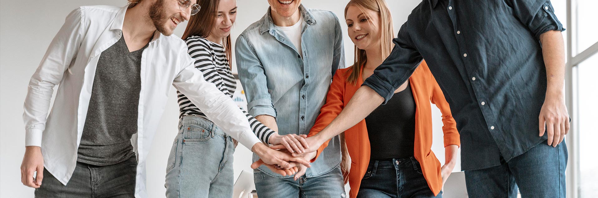 赛场风云再,山东与深圳,激战正酣,爱游戏app,爱游戏官网,爱游戏体育官网,爱游戏体育app